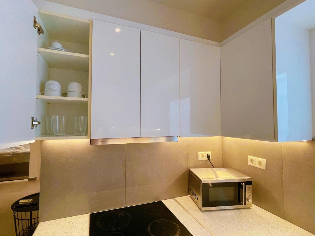 Wsd Hera Luxury Stylish 2Bd Apt With City View Balcony Near Merto 雅典 外观 照片